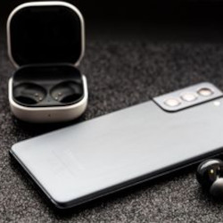 Премьера Galaxy S23 все поближе. Что мы знаем о новом флагмане Samsung?