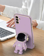Чехол до Samsung Galaxy A36 5G, Astronaut, фиолетовый