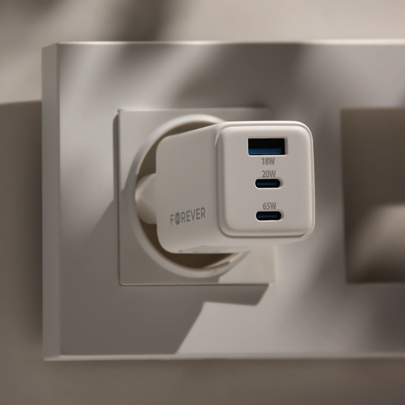 Зарядное устройство Forcell 65W GaN 2x USB C 1x USB A , White