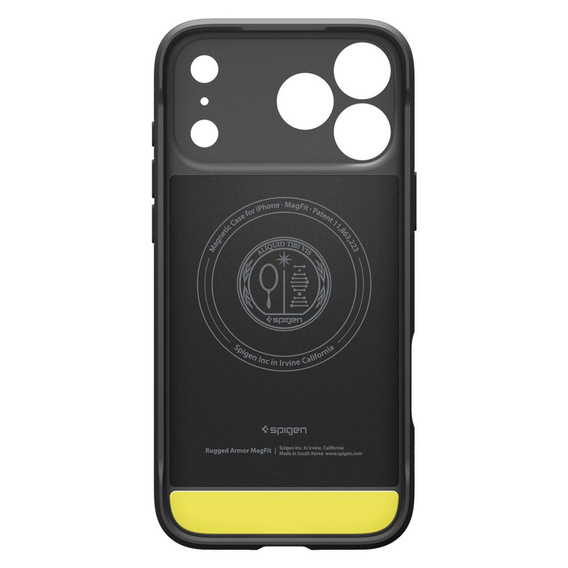 Чехол Spigen Rugged Armor MagSafe для iPhone 17 Pro, матовый черный