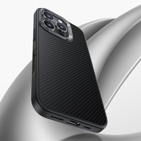 Чехол BENKS Kevlar для iPhone 16 Pro, для MagSafe, Carbon Fiber, чёрный